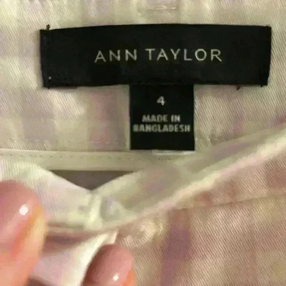 ANN TAYLOR Pants. Purple/White Checkered Straight Pants. EUC - Picture 3 of 3